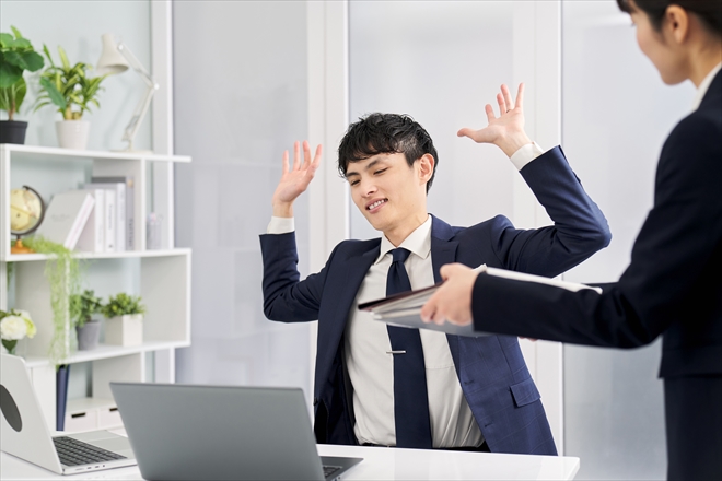 受け付けません